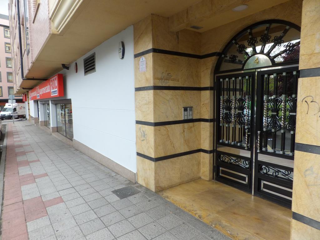 Www Apartamento Conde De Leon Wordpress Com Parking Opcional Luaran gambar