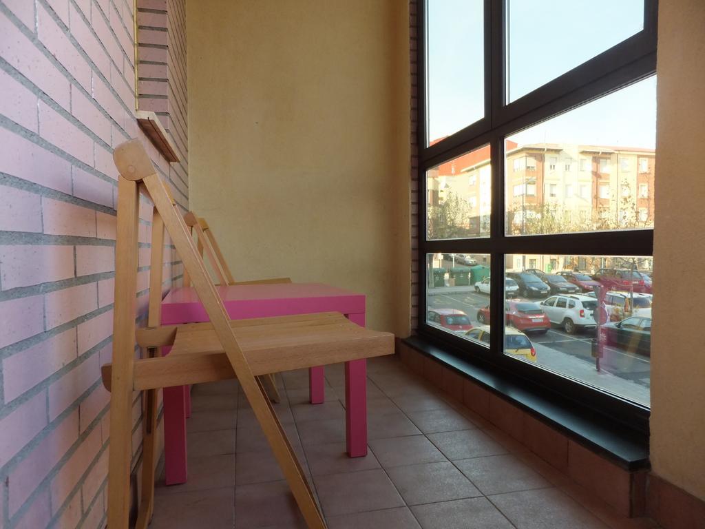 Www Apartamento Conde De Leon Wordpress Com Parking Opcional Luaran gambar